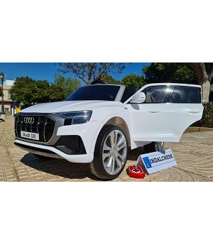 Coche infantil Audi Q8 12v, blanco, MANDO RC, FULL OPTION - INDA145-JJ2066wt